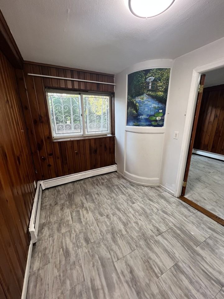 15711 45th Ave #1 - Photo 6 of 10