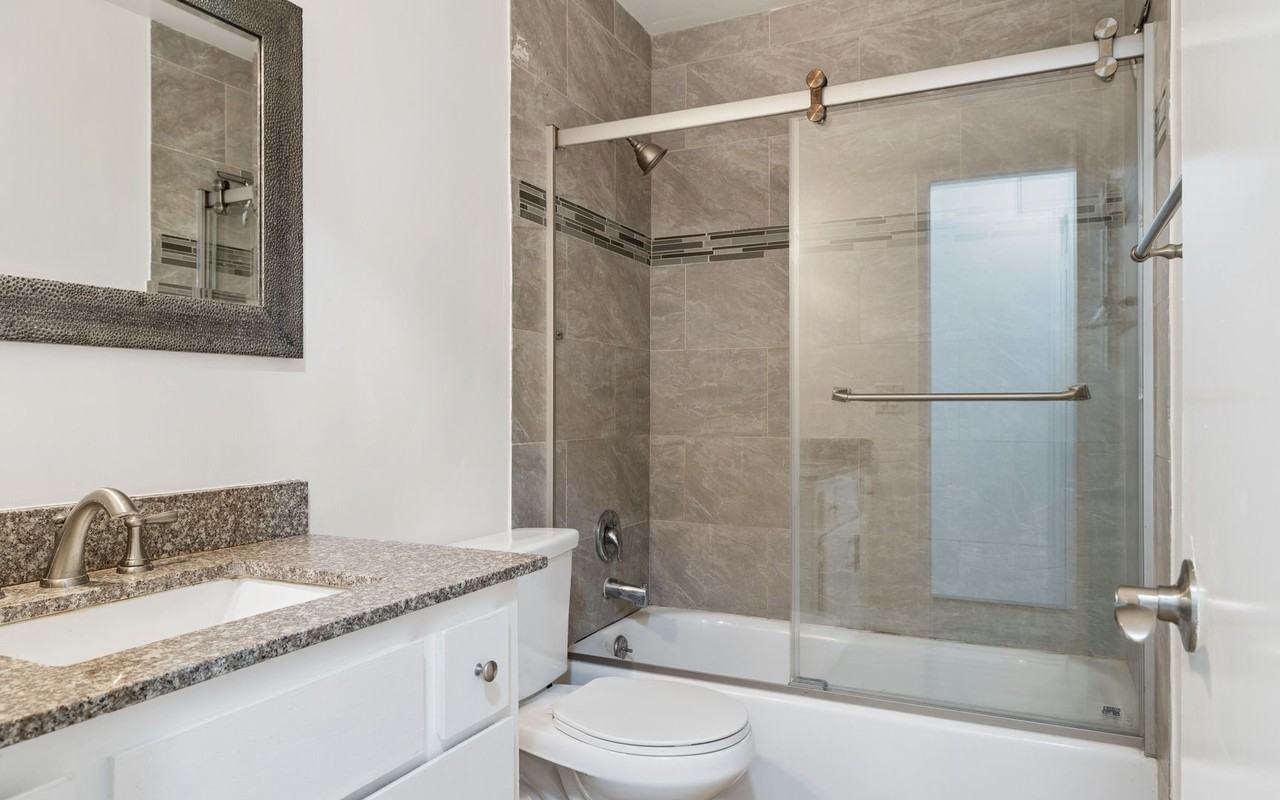The Appleton Apartments - Photo 5 of 25