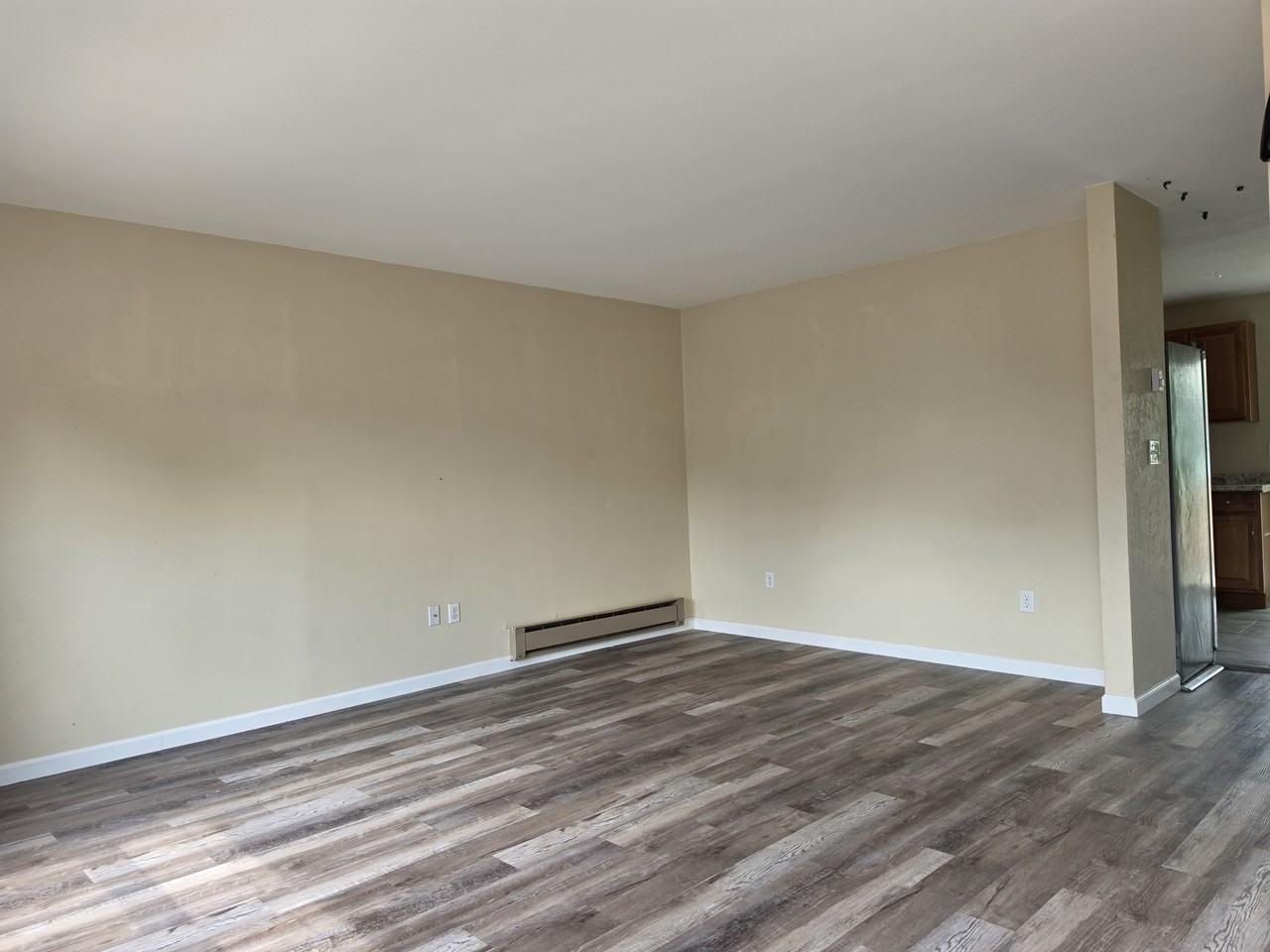 11186 Forest Ave #1 - Photo 2 of 28