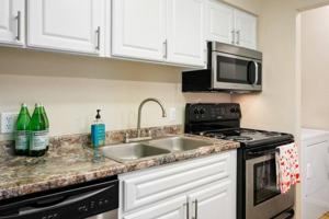 featured image of 3201 W Ina Rd
