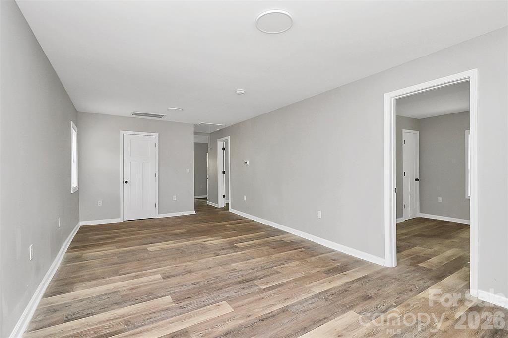55 Dunn St #1 - Photo 6 of 9