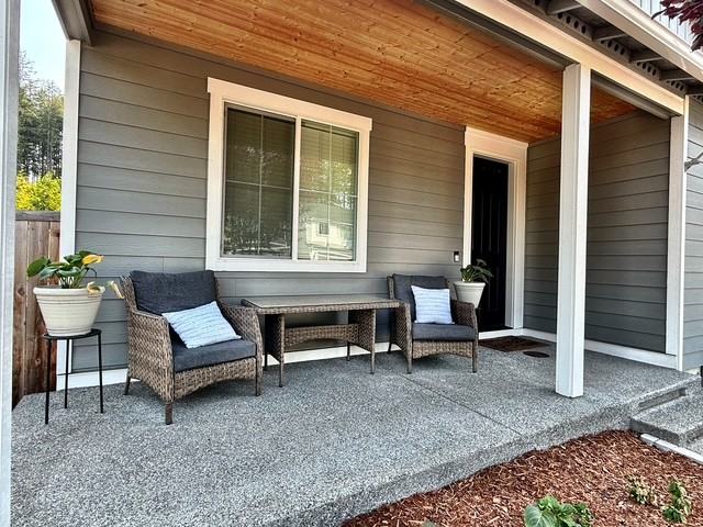 740 Se Nordmann Loop #1 - Photo 2 of 48