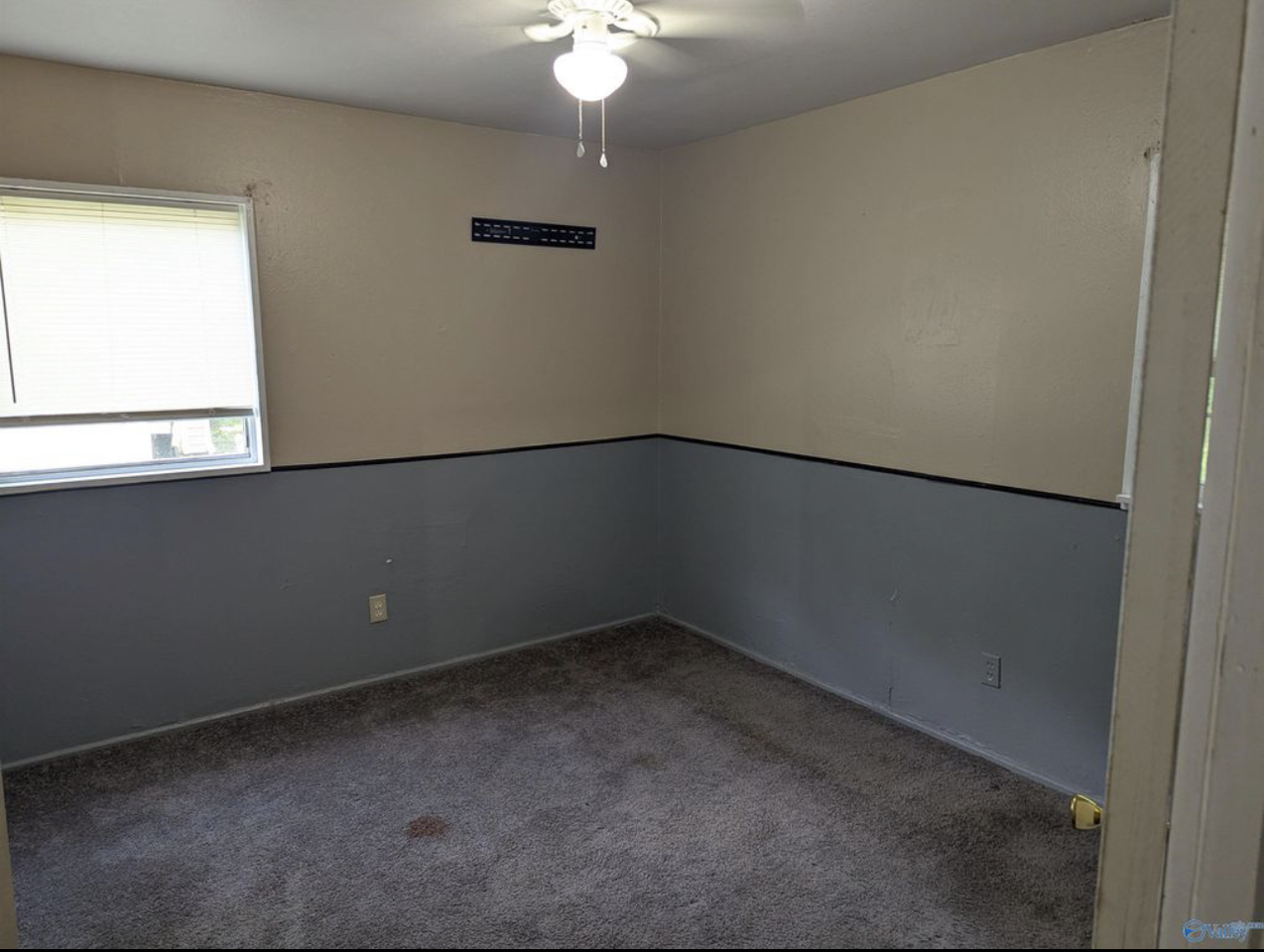 204 Carolyn Ln #1 - Photo 5 of 7