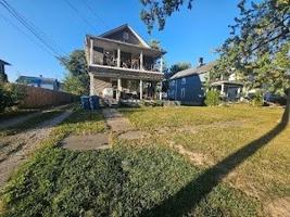 featured image of 1234 W 6th St #1