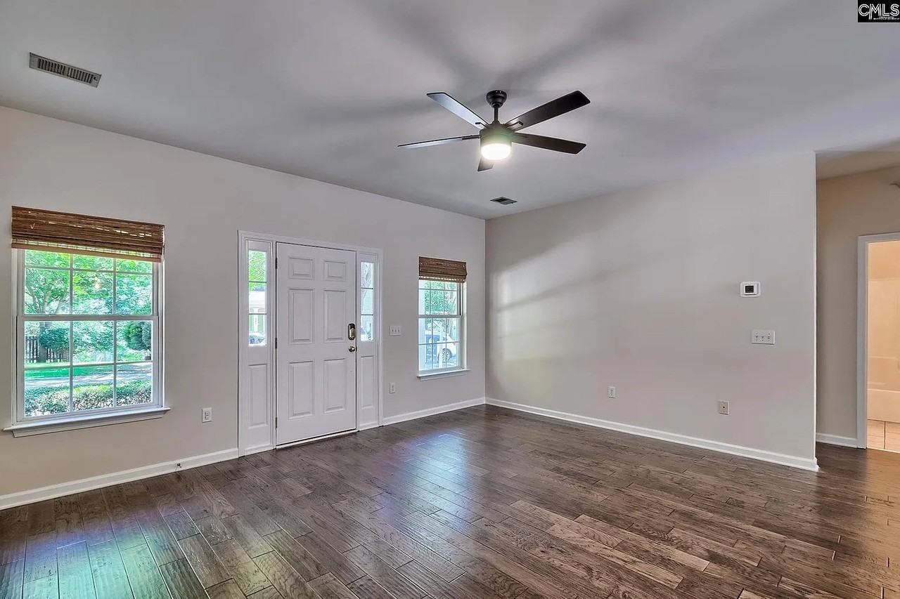 389 Northwood St #1 - Photo 2 of 9