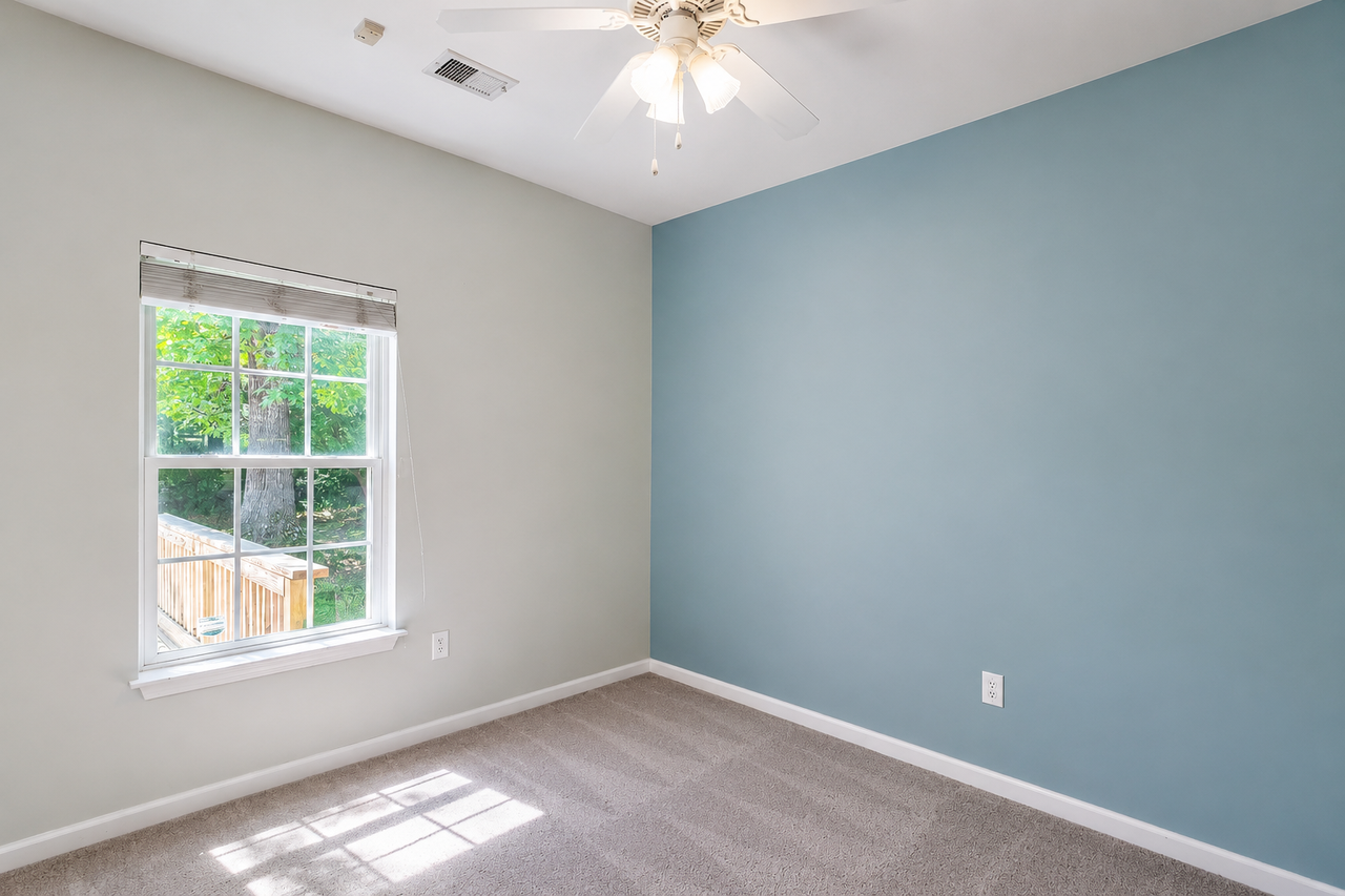 389 Northwood St #1 - Photo 7 of 9