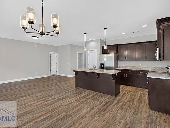589 Meloney Dr #1 - Photo 6 of 24