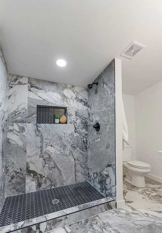 1911 W Easton Ct #1 - Photo 4 of 10