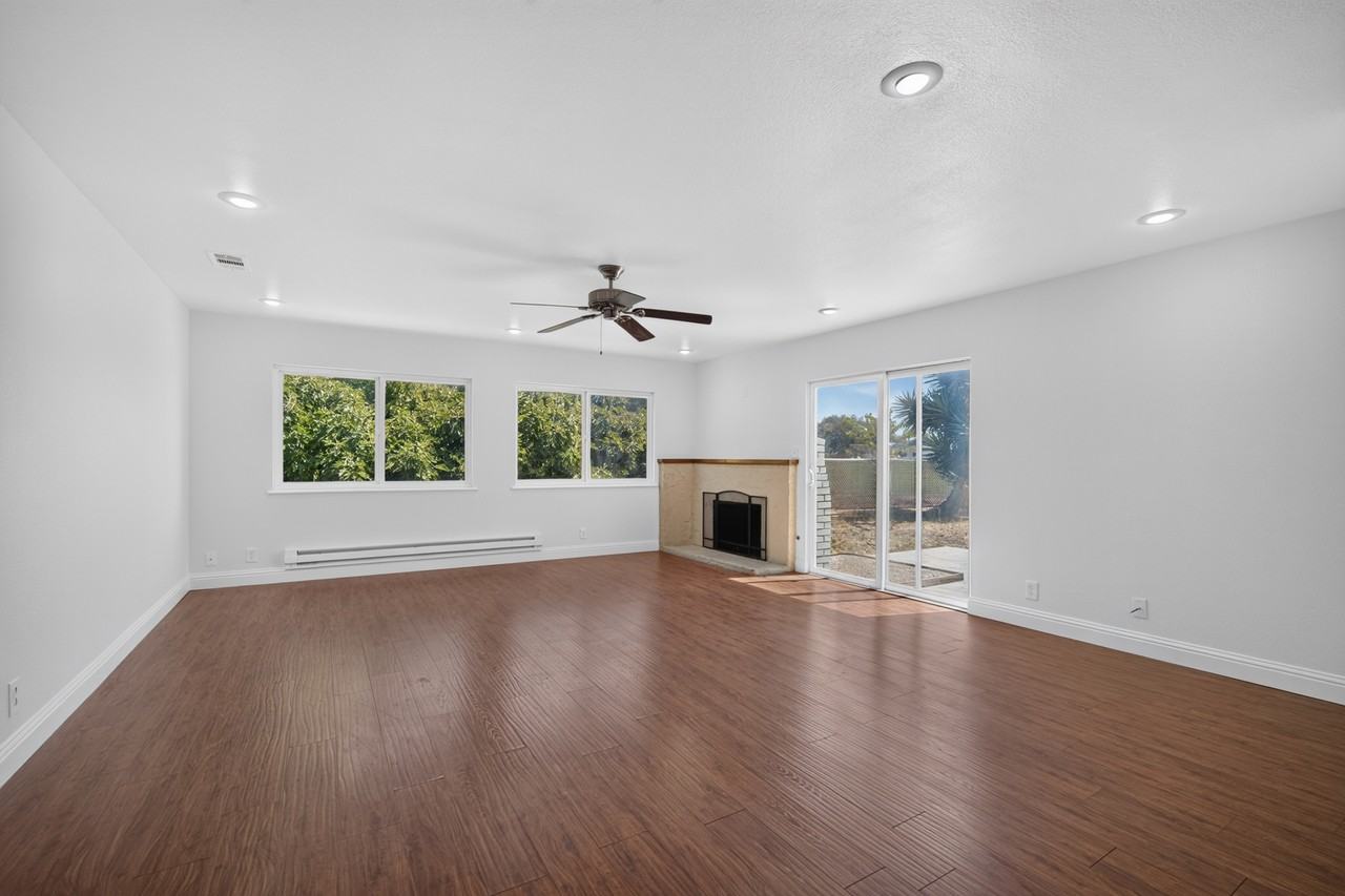 2045 Larsen Ct #1 - Photo 2 of 10