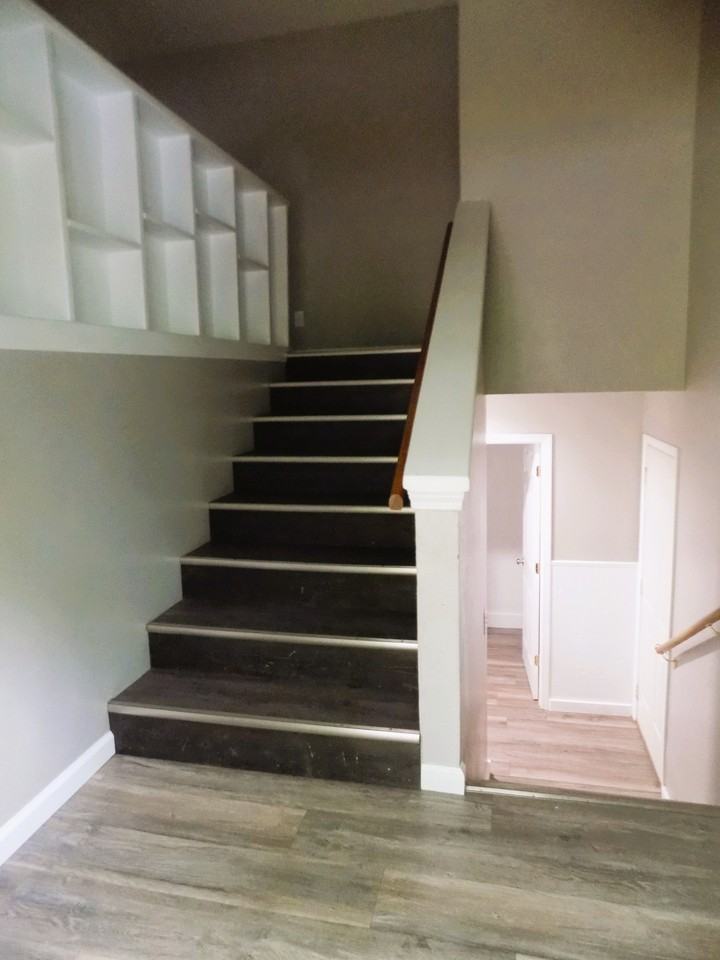 115 Belmont Dr #1 - Photo 3 of 27