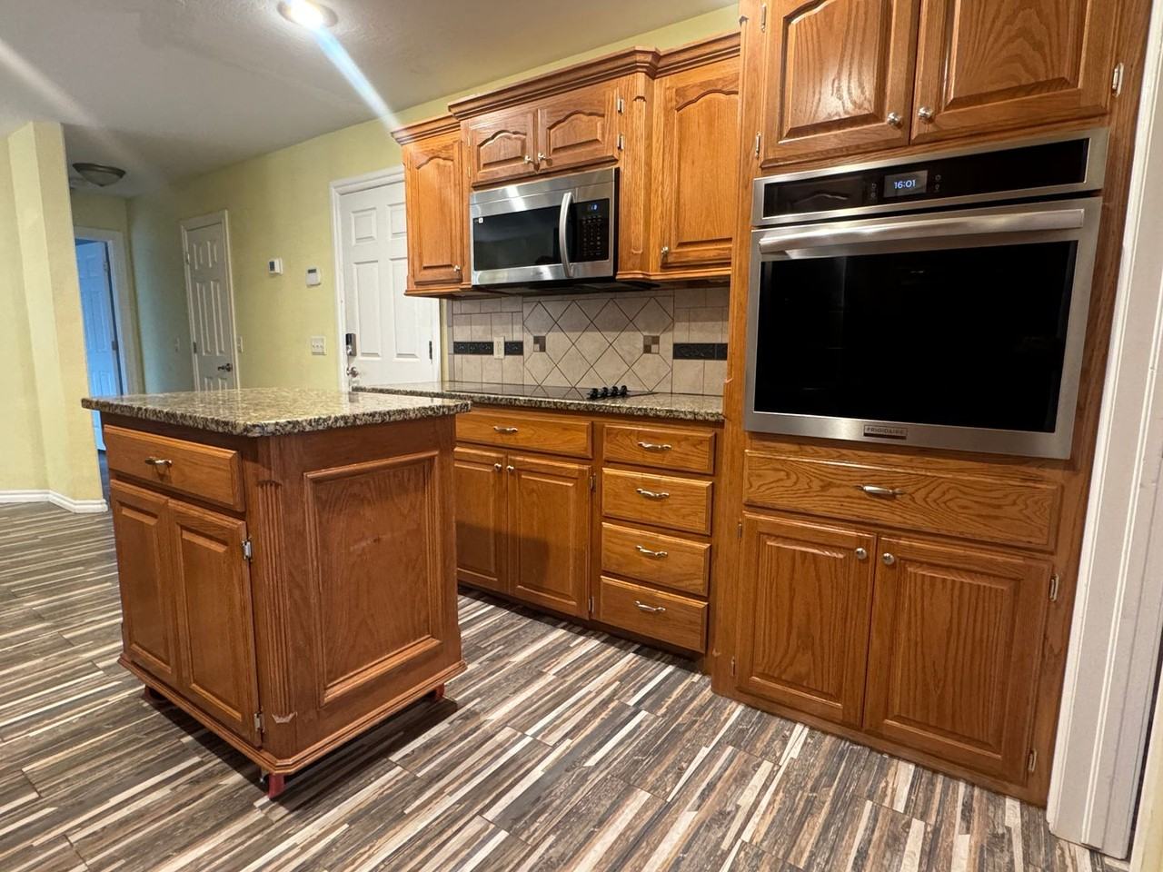 169 Nw Copperfield Dr - Photo 7 of 30