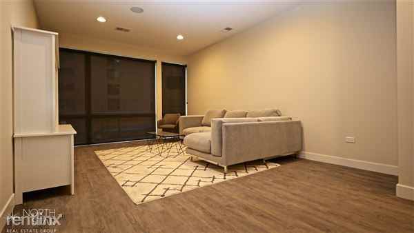 4027 N Broadway St - Photo 3 of 6