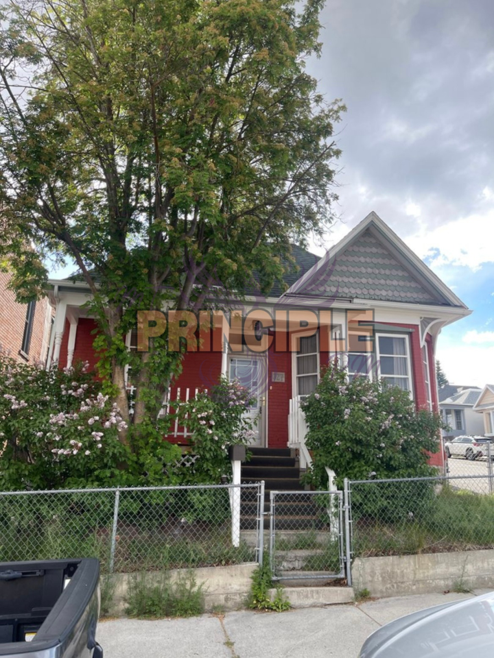 327 N Alabama St