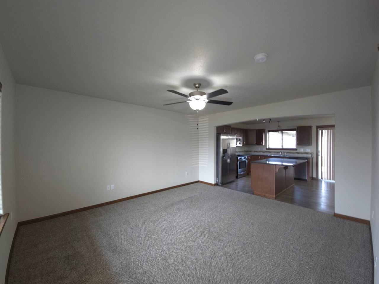 6519 W Conner St - Photo 4 of 40
