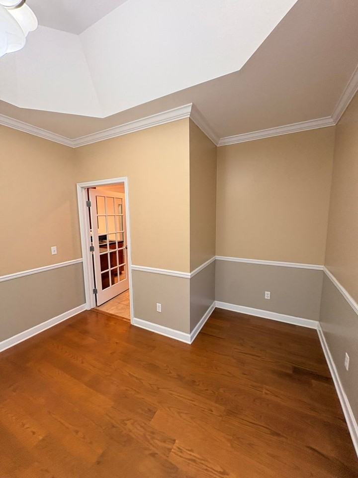 102 Timber Hill Ct - Photo 4 of 17
