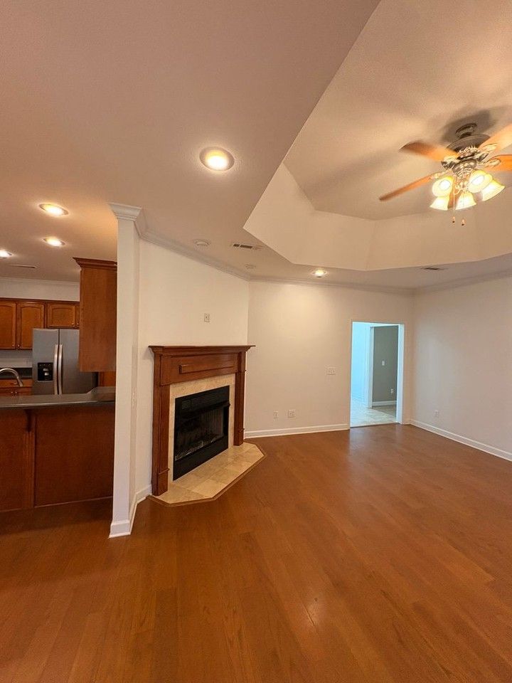 102 Timber Hill Ct - Photo 5 of 17