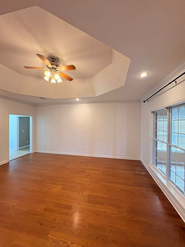 102 Timber Hill Ct - Photo 6 of 17