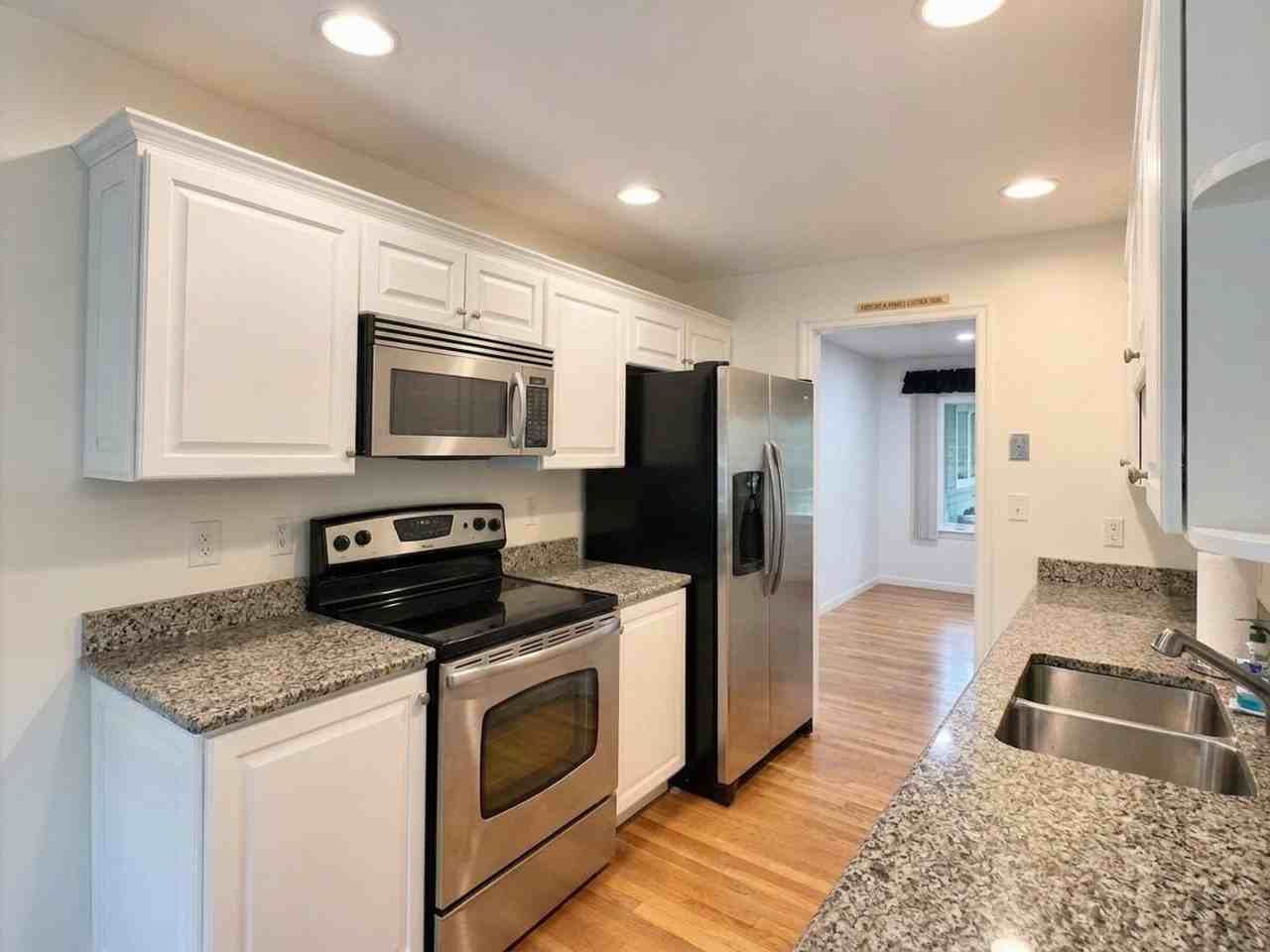 9 Riverview Dr - Photo 6 of 36
