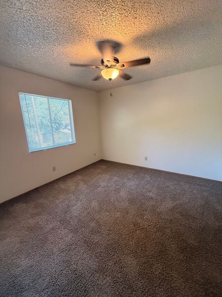 0753 - 216 W Sac - Photo 5 of 7