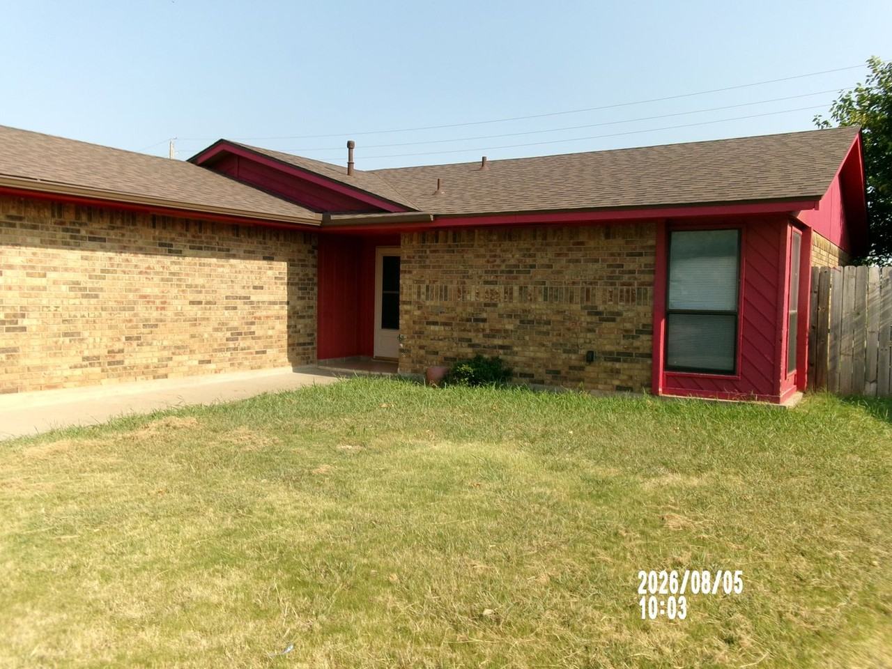 6049 Sw Atterbury Dr - Photo 2 of 37