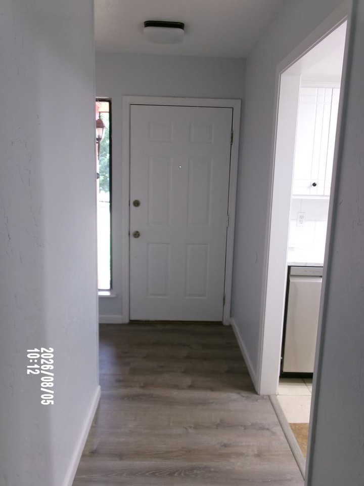 6049 Sw Atterbury Dr - Photo 5 of 37