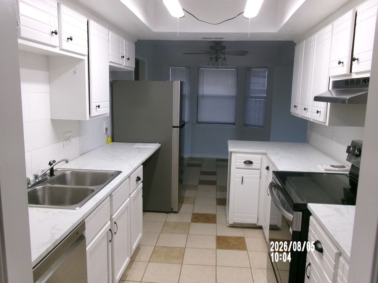 6049 Sw Atterbury Dr - Photo 7 of 37