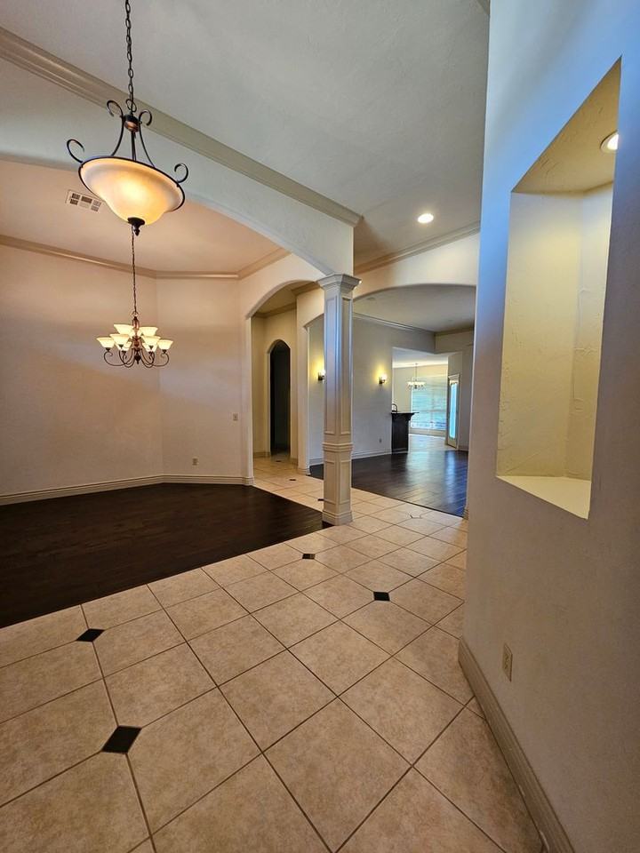 513 Summit View Ct - Photo 4 of 27