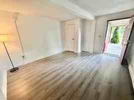 featured image of 30 Sherman St