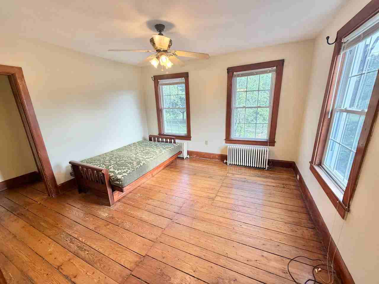 30 Sherman St #2 - Photo 4 of 16