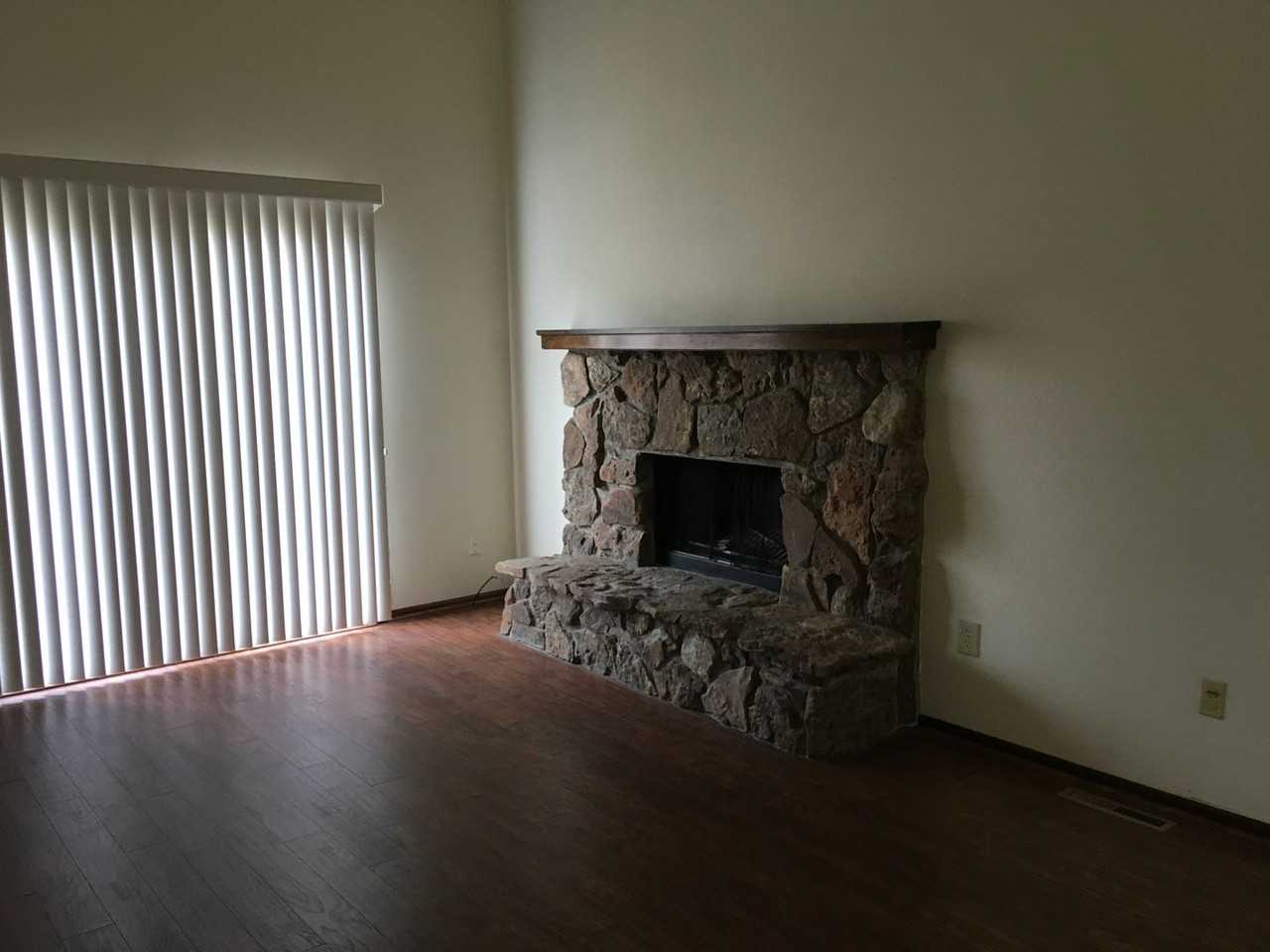 3005 Anchor Way - Photo 4 of 17