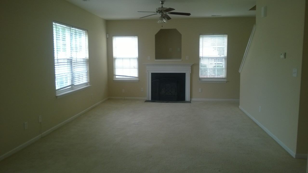 1640 Eva Mae Dr - Photo 2 of 12