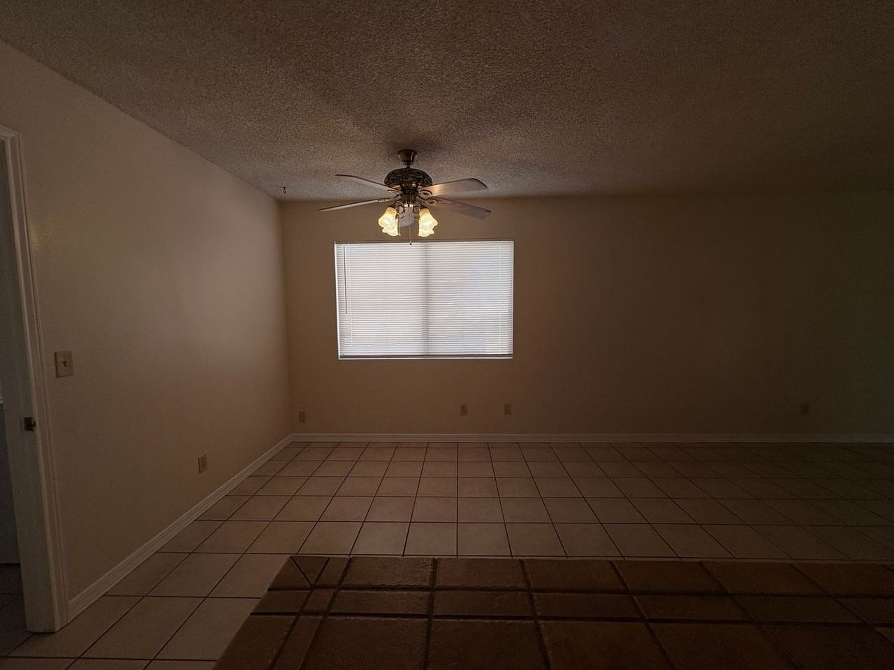 7311 N Iron Bell Pl - Photo 4 of 21
