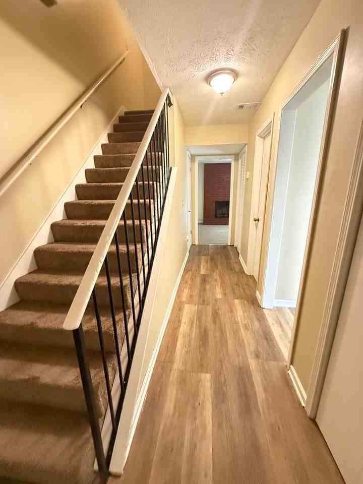 8685 Ashley Way - Photo 6 of 11