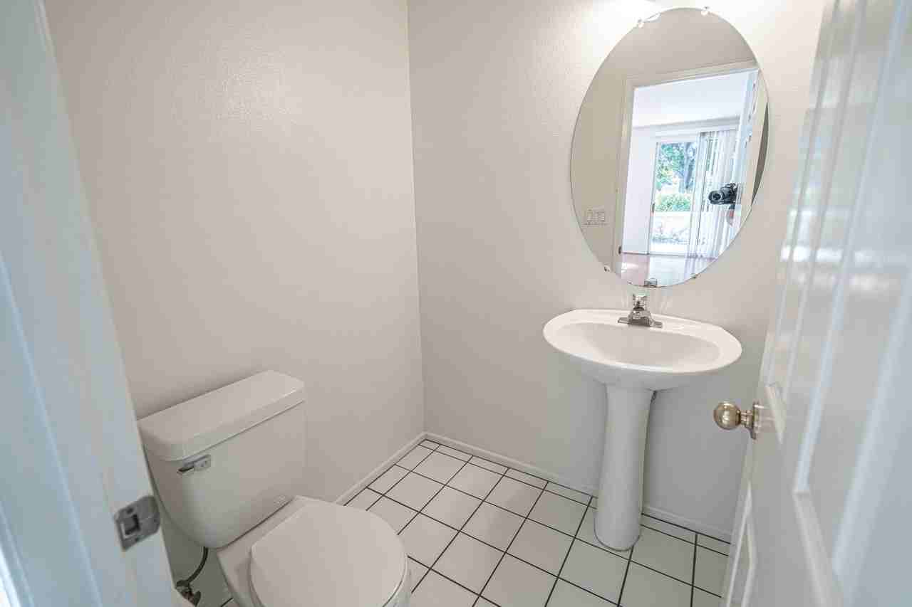 25410 Dry Creek Ct - Photo 7 of 22