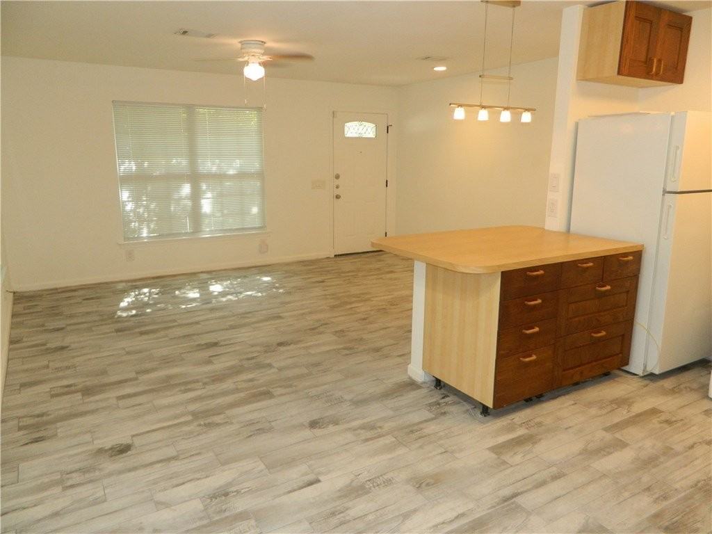 6512 Linda Ln - Photo 3 of 20