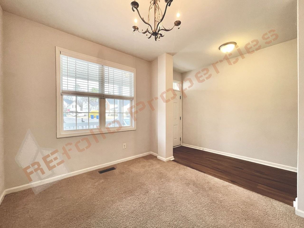 112 Taylors Creek Ct - Photo 3 of 31