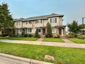 7211 Nw Eleanor Ave - Photo 1 of 1