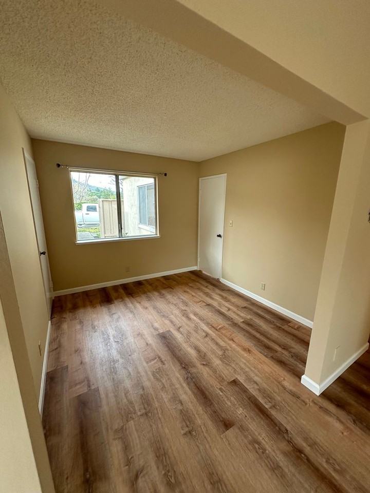 30 Long Creek Cir - Photo 3 of 12