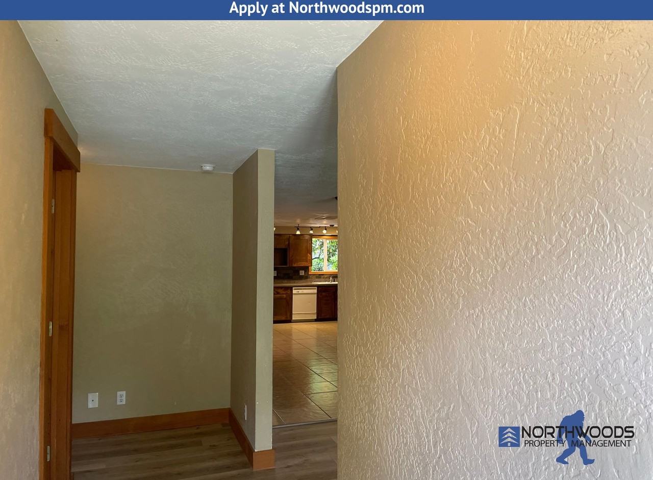 2213 Greenbrook Dr - Photo 3 of 20