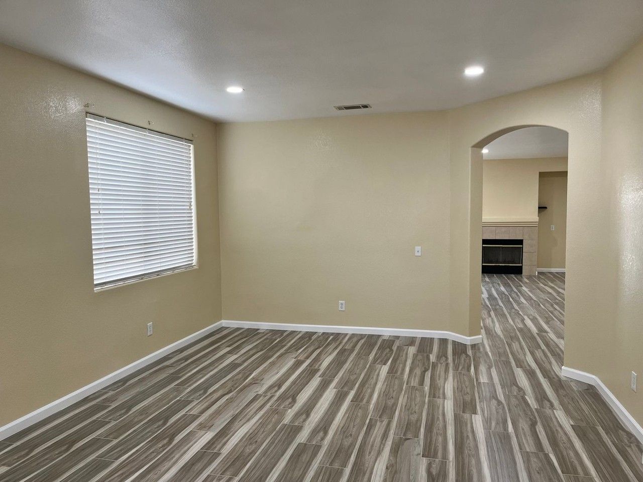 26311 Camino Largo - Photo 2 of 7