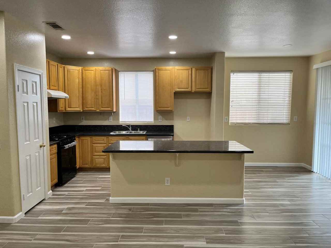 26311 Camino Largo - Photo 4 of 7