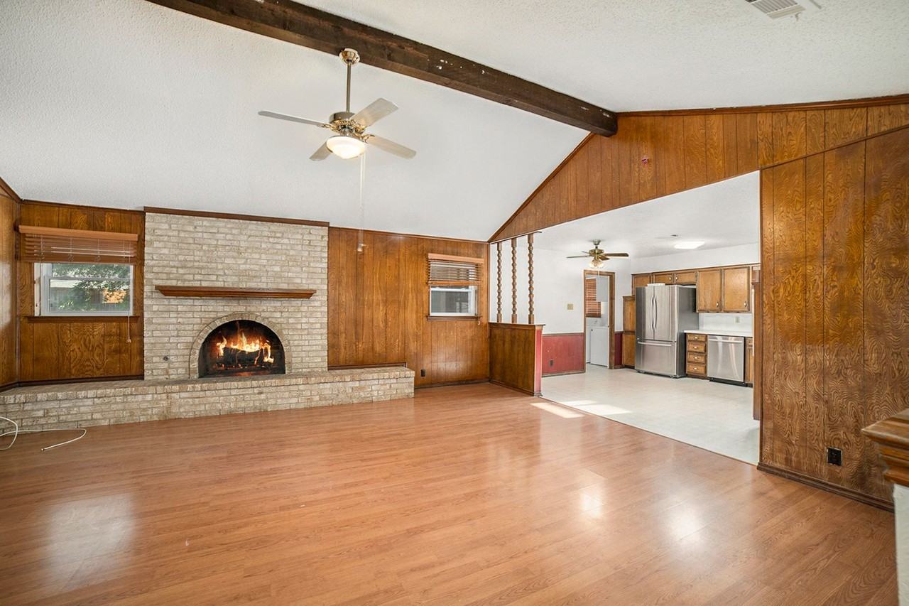 1608 San Antone Ln - Photo 4 of 24