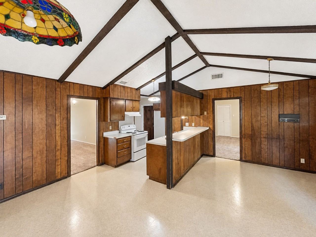 4231 Eagle Nest - Photo 4 of 13