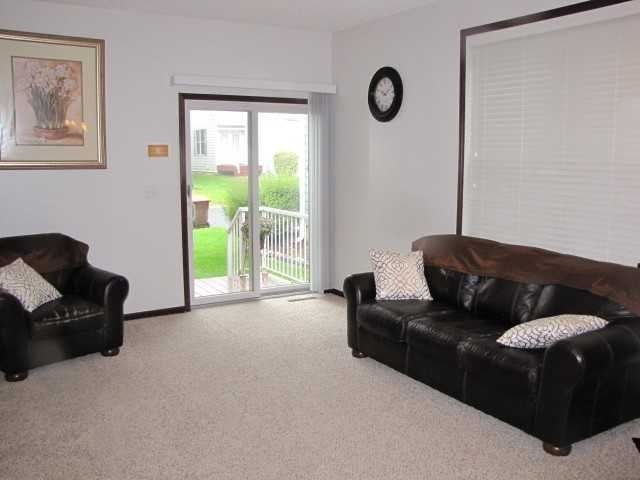 11231 Beechwood Ln - Photo 2 of 17