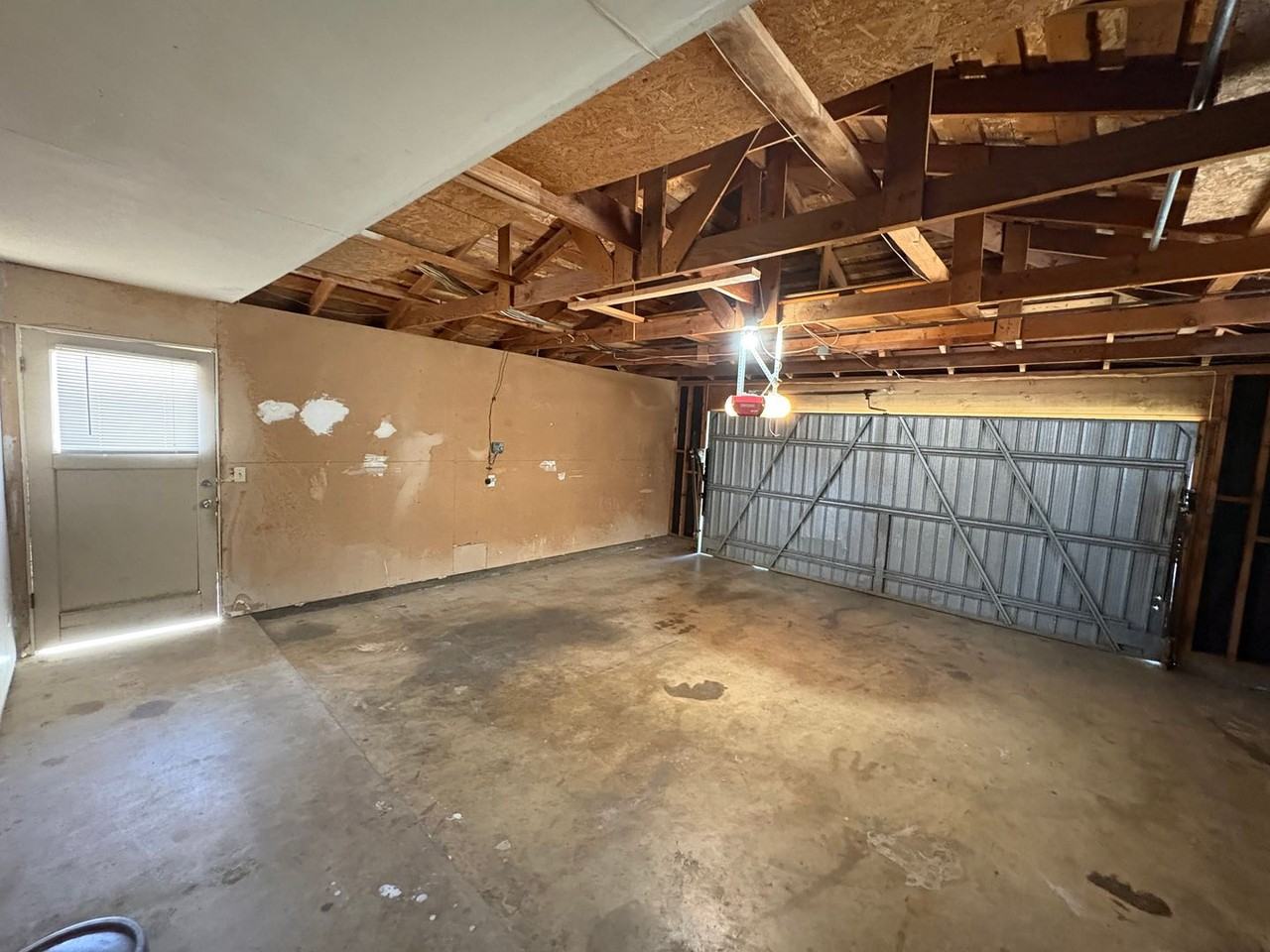 2943 W Ashland Ave - Photo 3 of 36