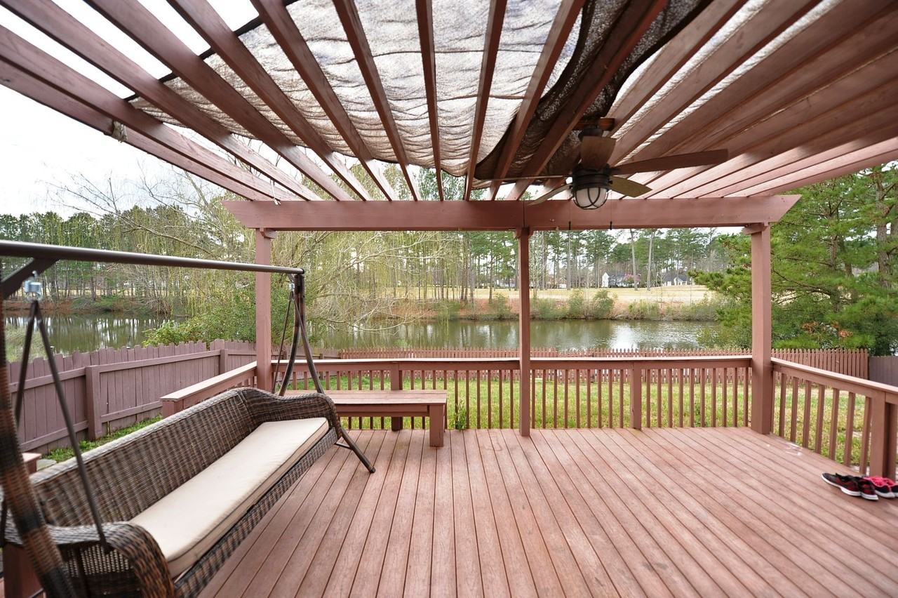 517 Whisper Walk - Photo 2 of 36
