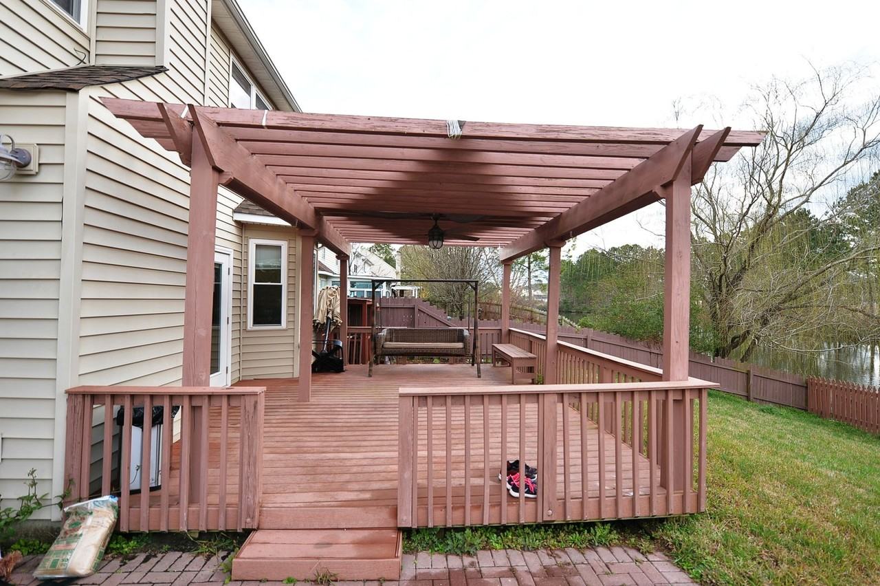517 Whisper Walk - Photo 4 of 36