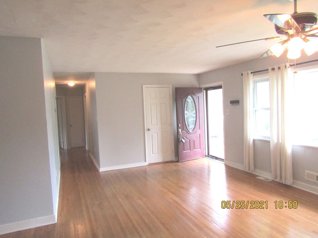 3033 Belle Haven Dr - Photo 5 of 28