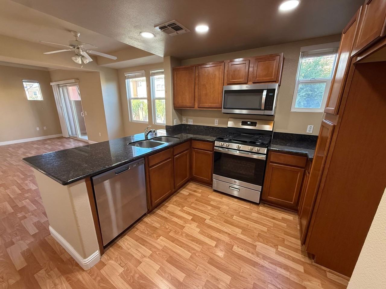 4800 Westlake Pkwy #1802 - Photo 4 of 14
