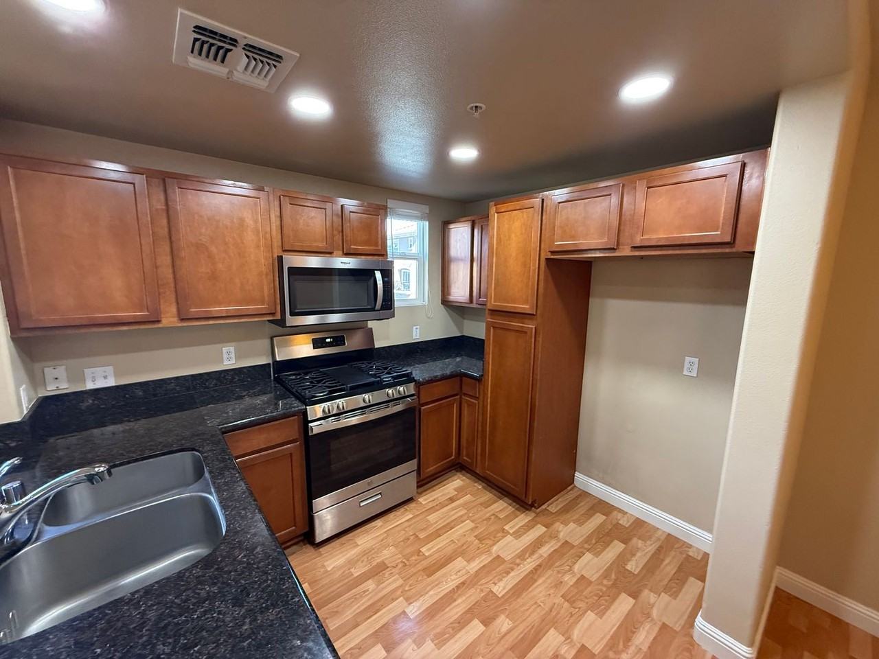 4800 Westlake Pkwy #1802 - Photo 5 of 14